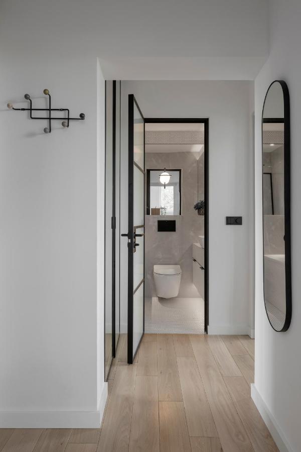 Stylowy Apartament Przy Metrze Varsovia Exterior foto