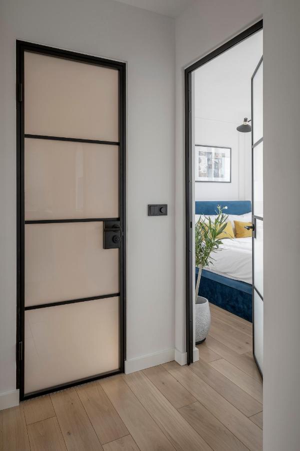 Stylowy Apartament Przy Metrze Varsovia Exterior foto
