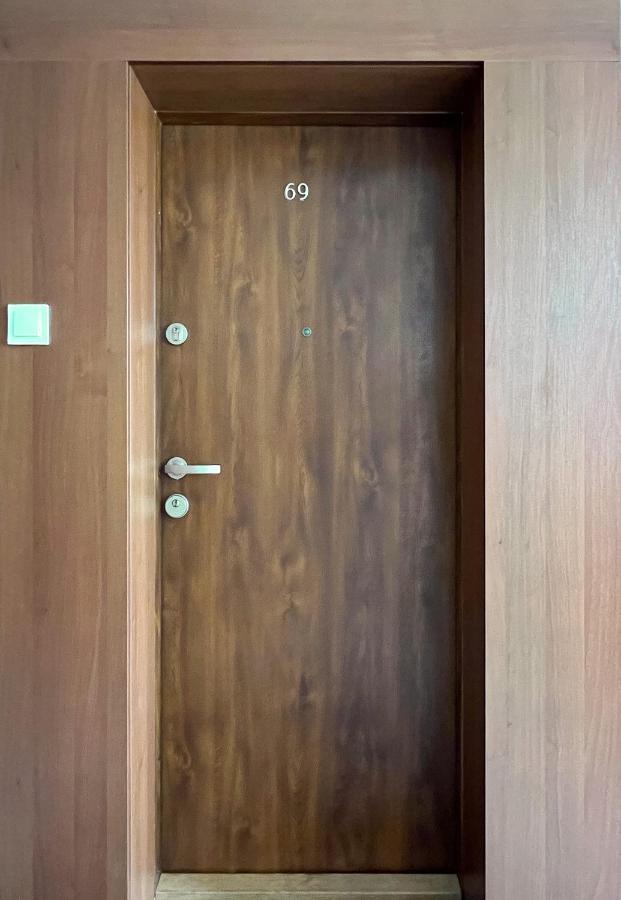 Stylowy Apartament Przy Metrze Varsovia Exterior foto